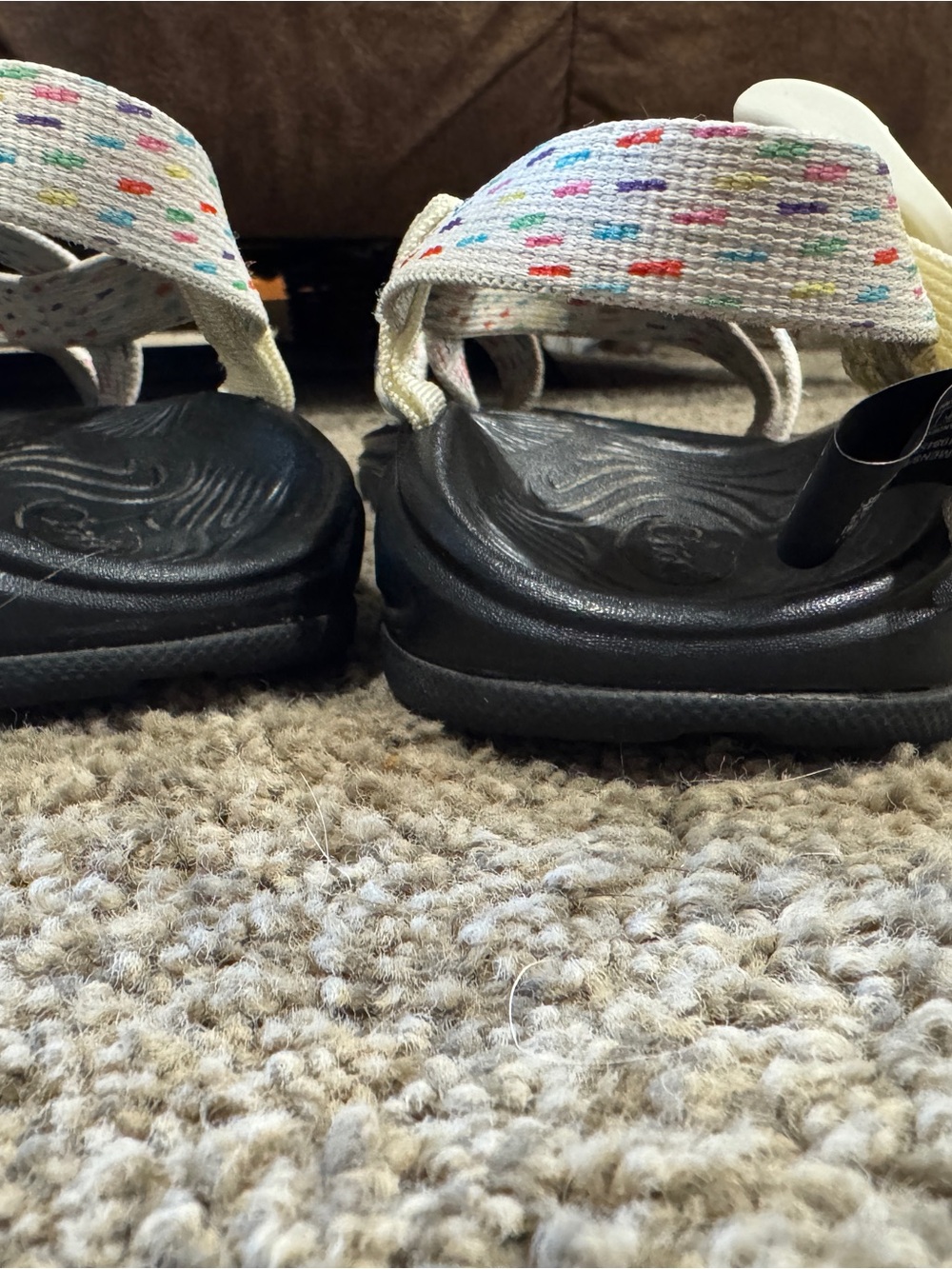 Women’s Chaco “White Sprinkle” Pattern Z/2 Sandal - Picture 7 of 7
